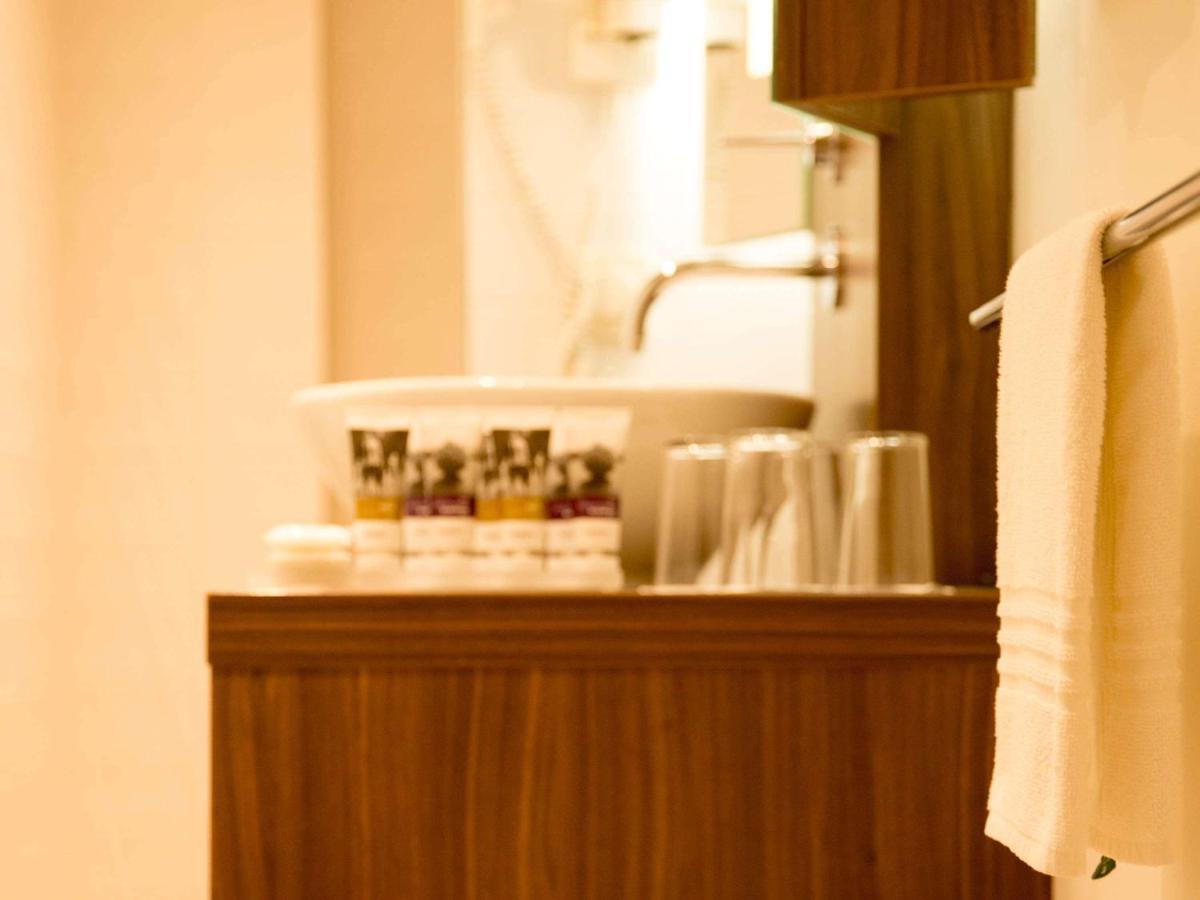Mercure Hotel Amsterdam Centre Canal District Экстерьер фото